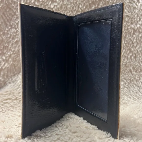 MCM VISETOS Leather Monogram Navy Blue and White Card ID Holder - Picture 2 of 7